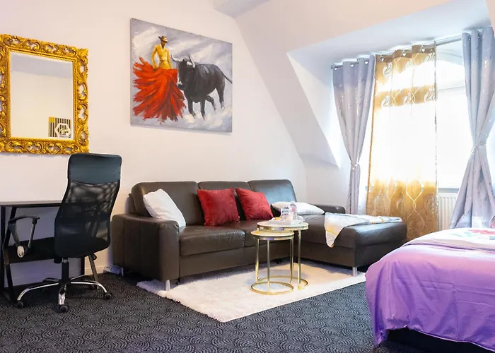 Superior 3 Rooms, 4-8 Guests, Modern, Full Equipped