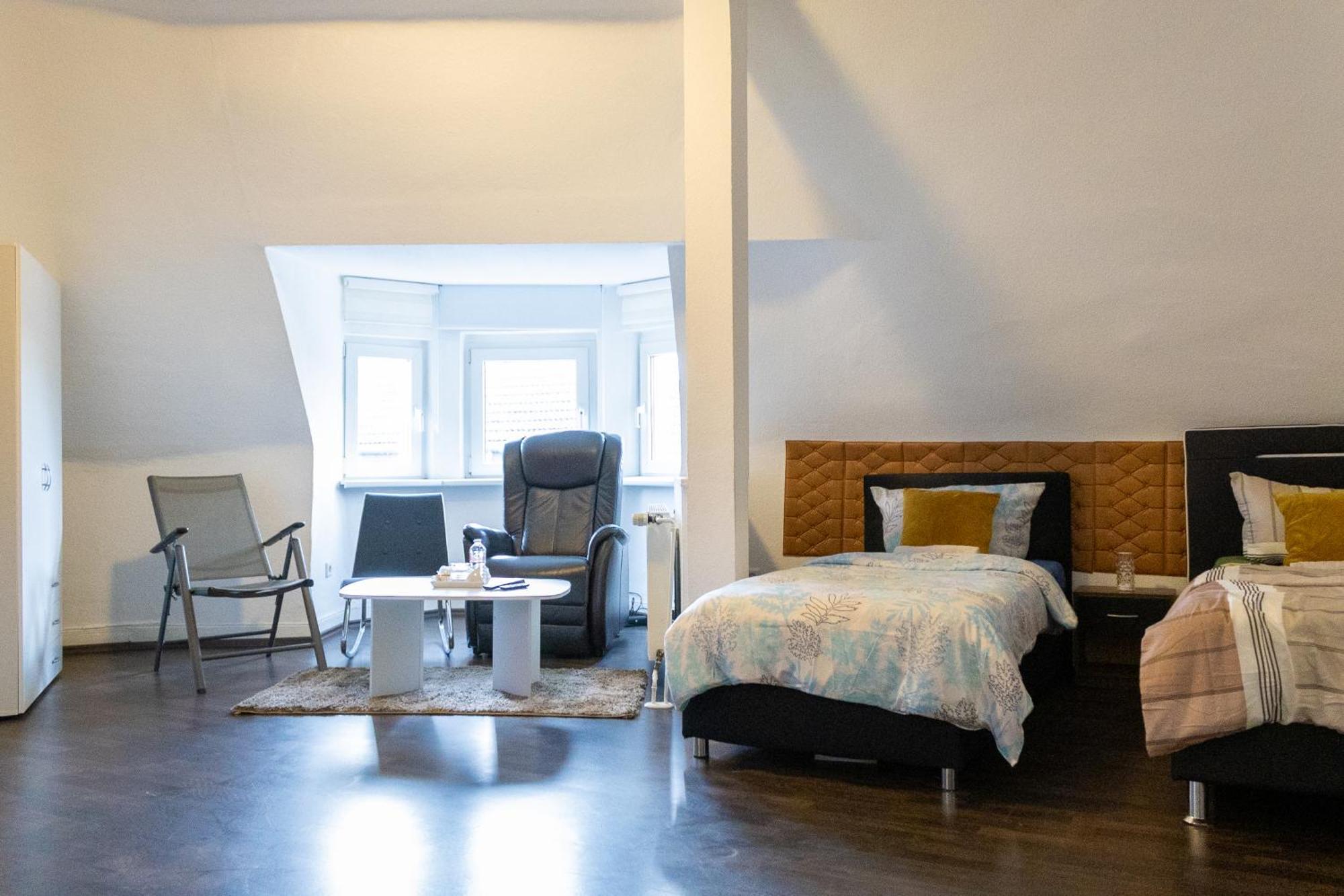 Superior 3 Rooms, 4-8 Guests, Modern, Full Equipped Apartment
